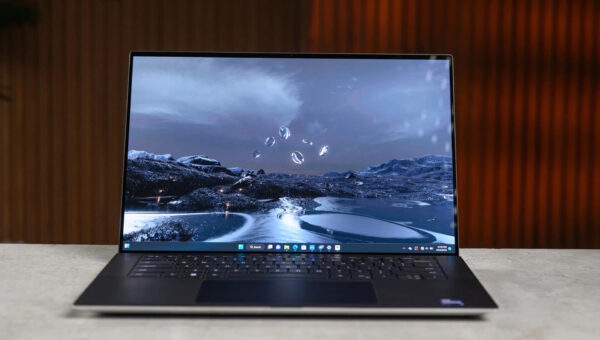 Dell XPS 15 9530: Laptop hoàn hảo cho công việc và giải trí