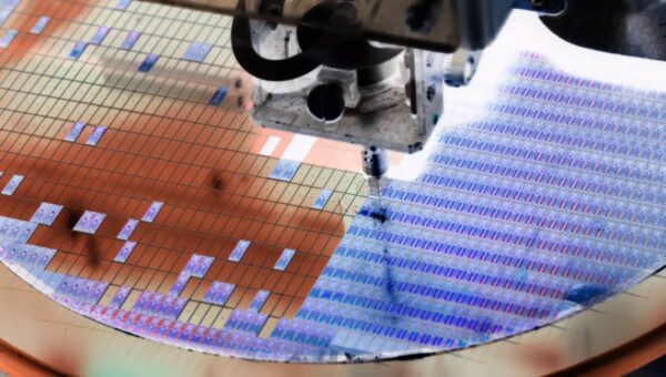 Trung Quốc đầu tư máy sản xuất chip nhiều hơn bất kỳ ai khác trên thế giới