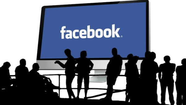 Khó khăn của Facebook trong việc kiểm soát “nhóm kín tục tĩu”