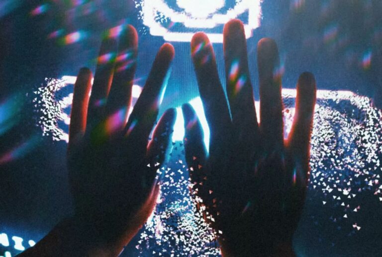 Hologram 3D chạm được đã trở thành hiện thực: Bước đột phá lịch sử trong tương tác ảo