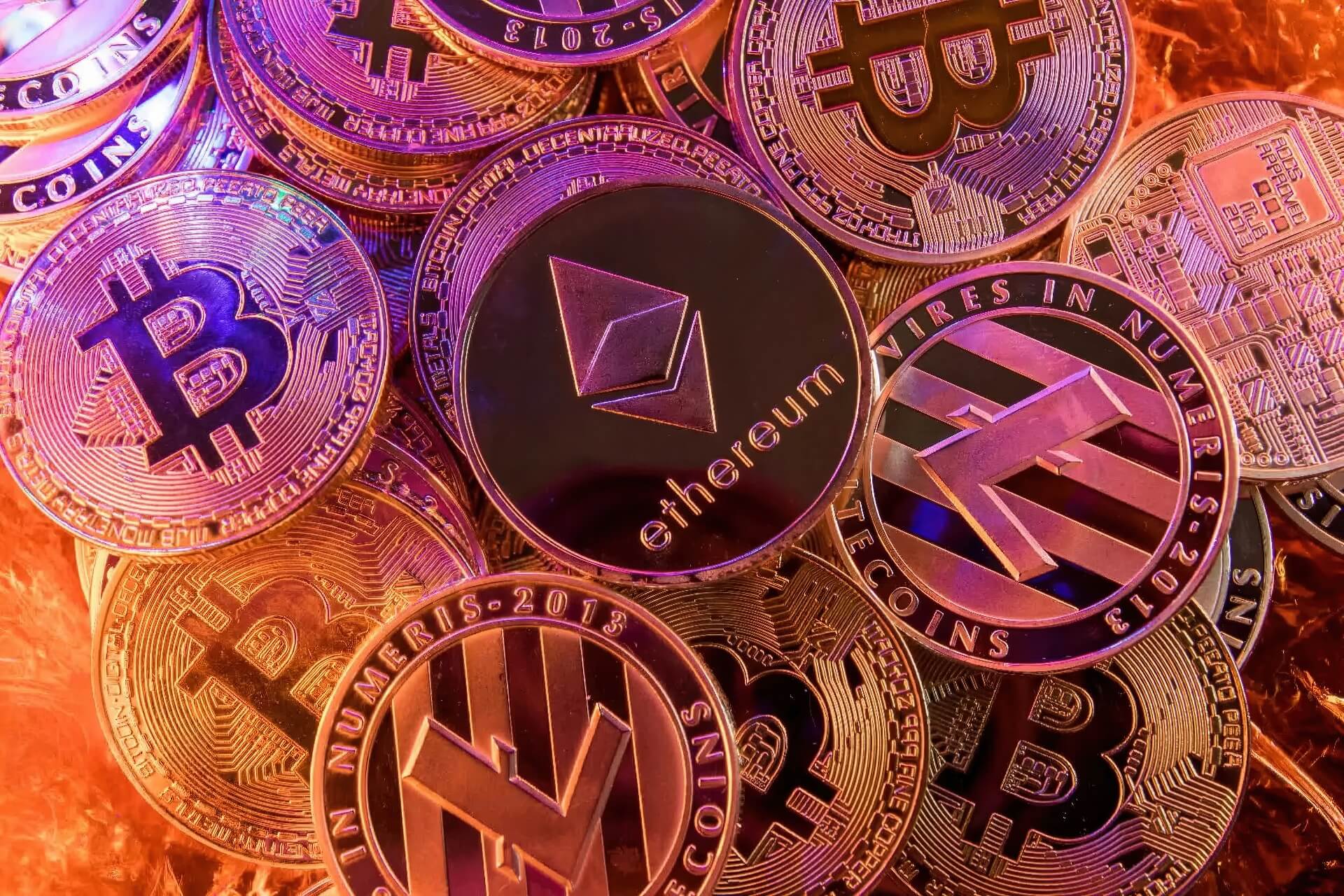 Bitcoin Lập đỉnh Mới 123.000 $ Nhờ Chính Sách Cởi Mở Và Crypto Week Tại Mỹ