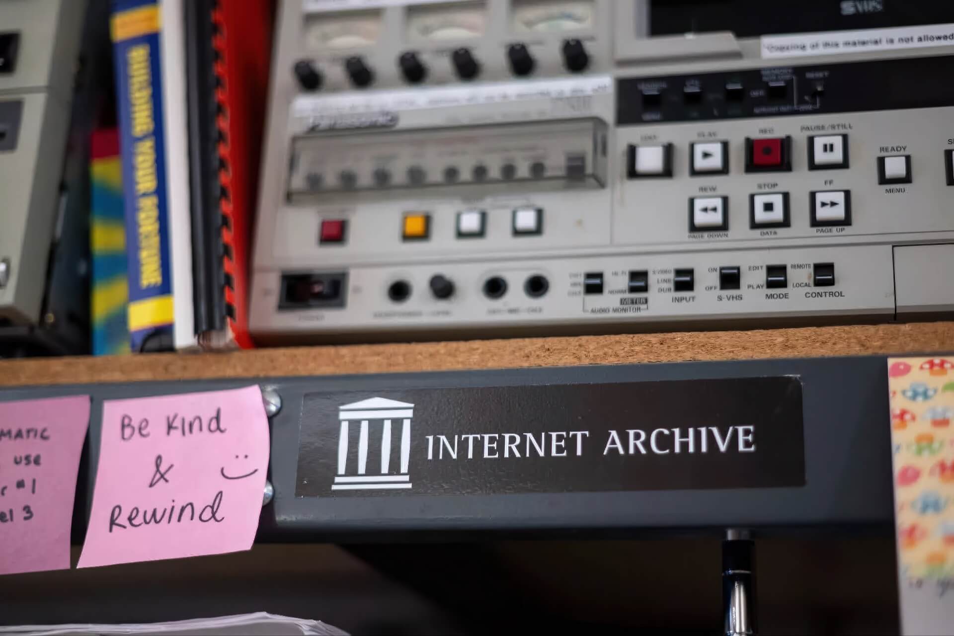 Internet Archive Gia Nhập Hệ Thống Thư Viện Liên Bang Featured