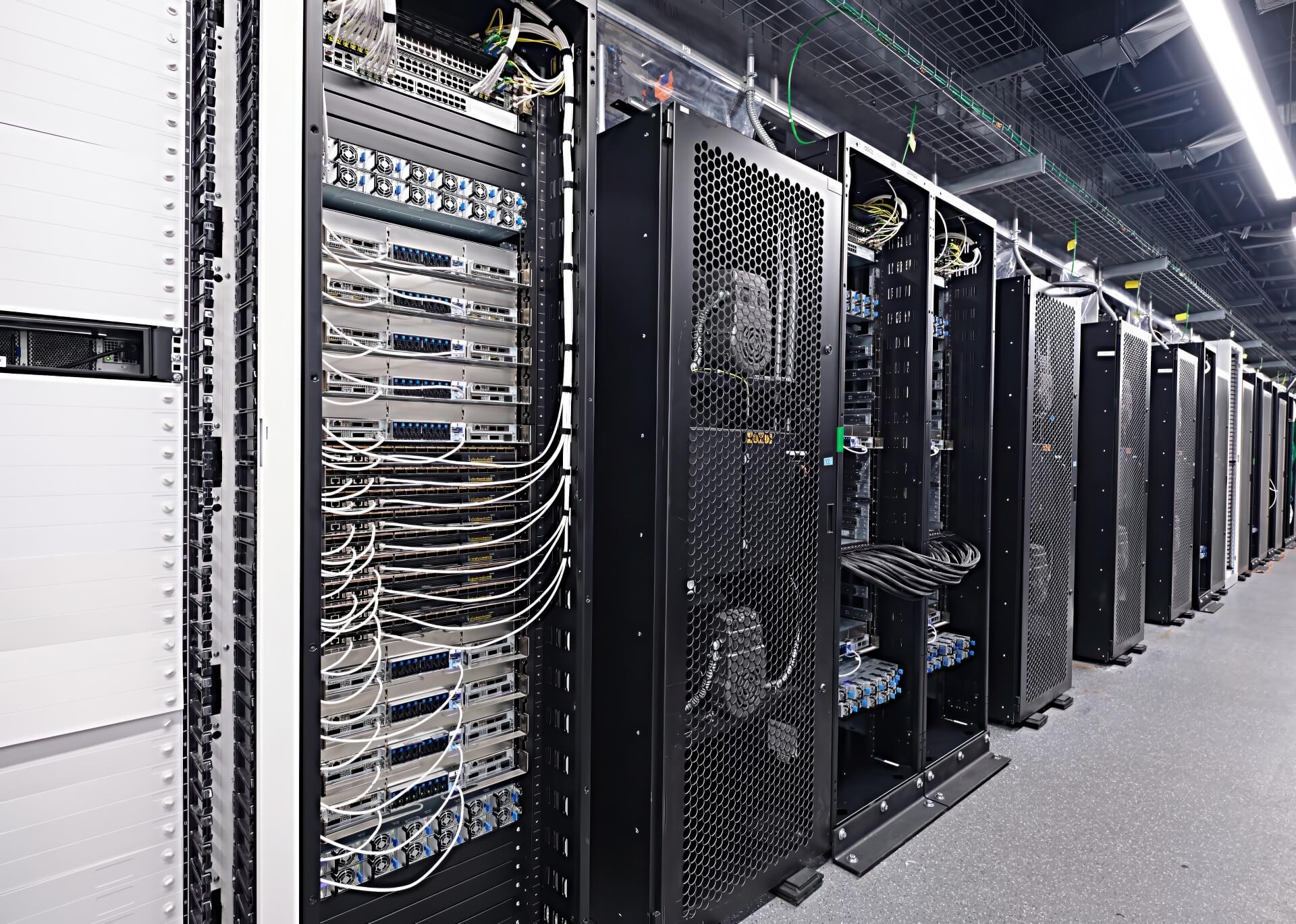 Nvidia đối Mặt Nhu Cầu Chưa Từng Có Với Máy Chủ Ai Blackwell Ultra Featured