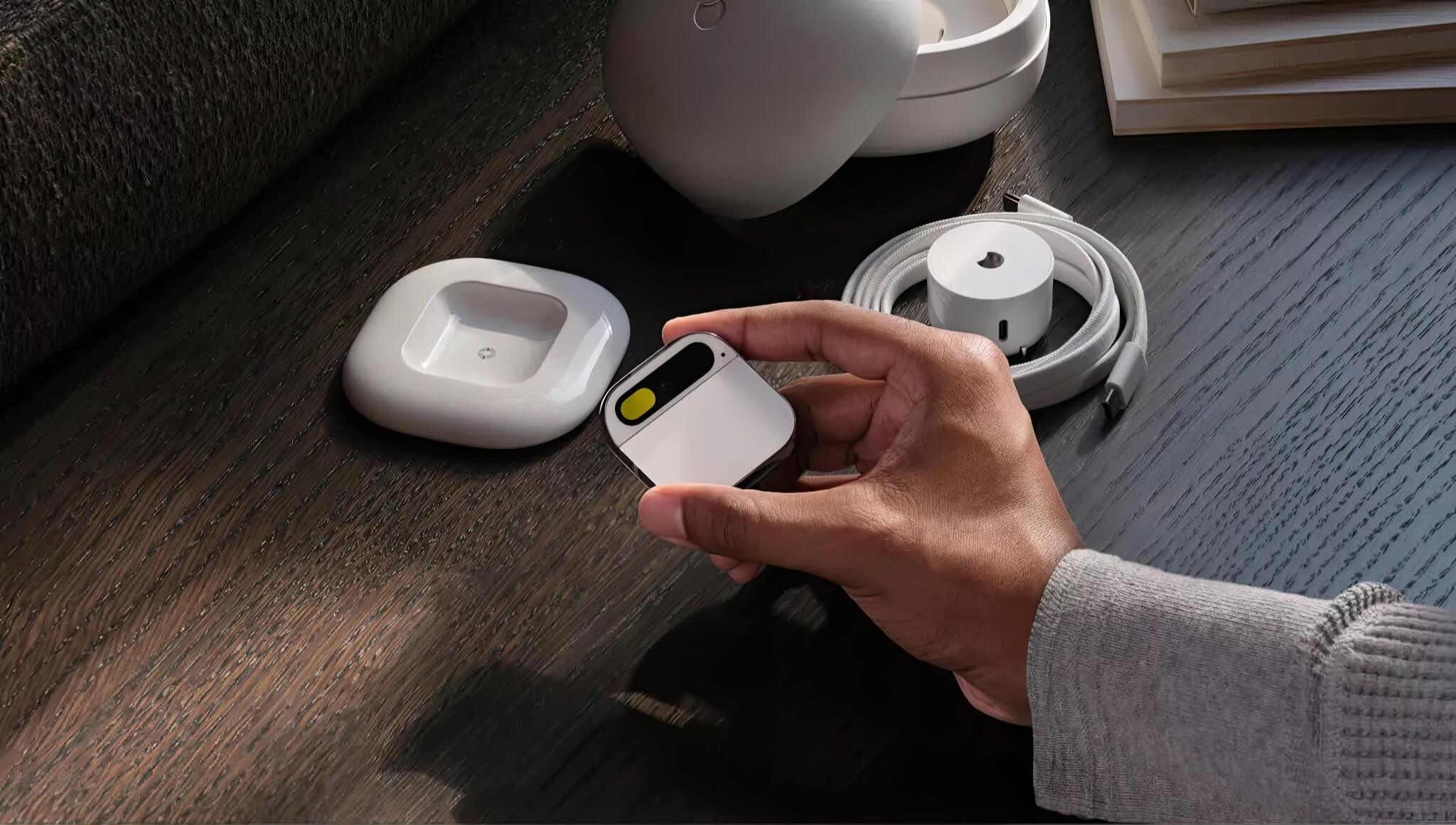 CEO Logitech chê thiết bị AI là "giải pháp đi tìm vấn đề"
