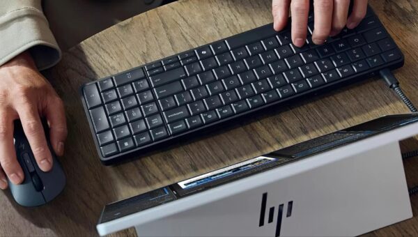 HP EliteBoard G1a – Biến bàn phím thành máy tính AI PC hoàn chỉnh