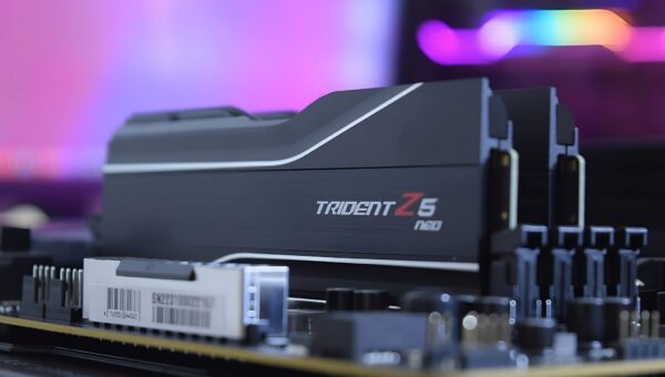 Giá SSD tăng sốc Q1/2026: Chi phí RAM kéo OEM PC vào cuộc đua gom hàng